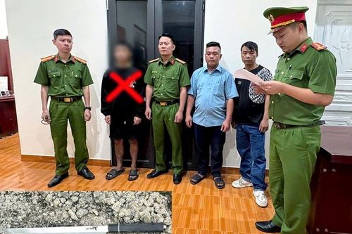 Thiếu niên 17 tuổi cầm đầu nhóm dùng dao chém người trọng thương