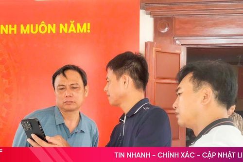 Niềm tự hào của những người thiết kế không gian Đại hội Đảng bộ tỉnh