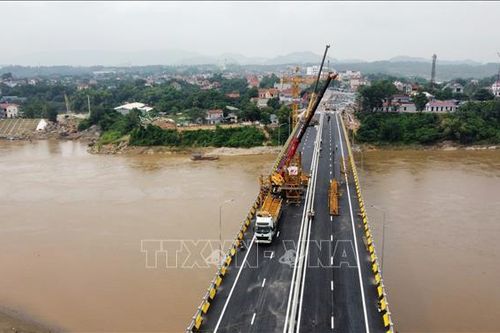Ngày mai 28/9, khánh thành cầu Phong Châu mới, vượt tiến độ 3 tháng