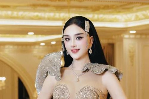 Nhan sắc Lâm Khánh Chi sau 10 ngày tiếp tục can thiệp 'dao kéo'