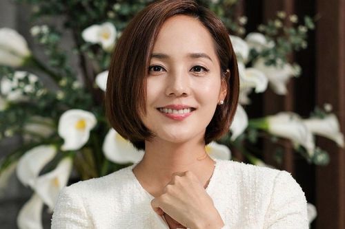 Cuộc sống của 'mỹ nhân đẹp nhất Kpop' giờ ra sao?