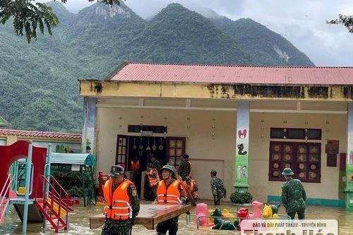 Thanh Hóa cho học sinh nghỉ học ngày 29/9 để bảo đảm an toàn khi bão số 10 đổ bộ