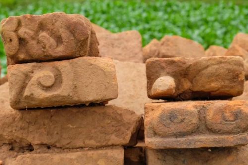 Báo cáo sơ bộ kết quả khai quật khảo cổ phế tích tháp Phú Ân