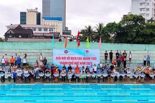 Khai mạc giải bơi các nhóm tuổi thành phố 2025