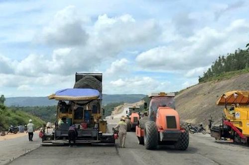Bộ Xây dựng đề nghị tỉnh Gia Lai gỡ khó vật liệu thi công cao tốc Quy Nhơn - Chí Thạnh