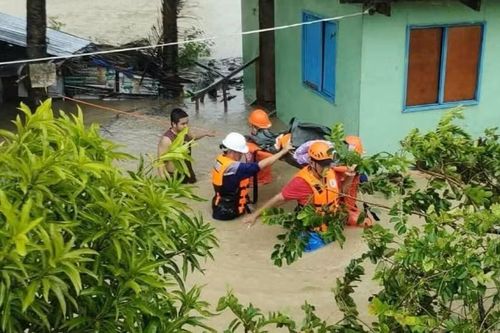 Philippines: Hơn 2 triệu người bị ảnh hưởng sau 2 trận bão liên tiếp