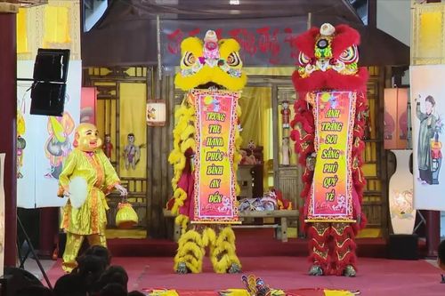 Vui trung thu tại phố cổ Hà Nội