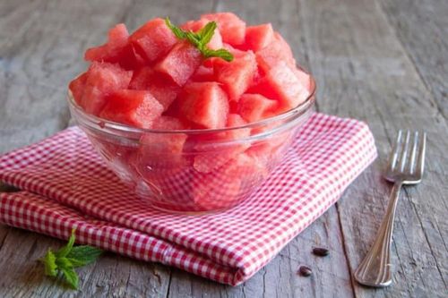 Cách bảo quản dưa hấu tươi cả tháng