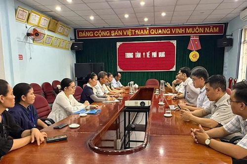 14 người nhập viện sau khi ăn bánh mì tại một cơ sở ở TP Huế