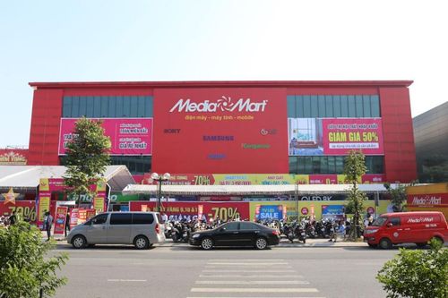 MediaMart 8 năm liên tiếp đạt Top 10 Công ty uy tín ngành Bán lẻ