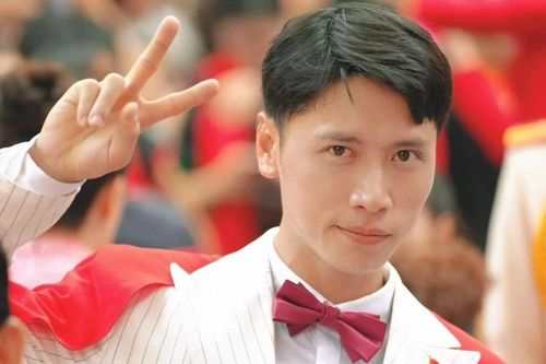 Hoàng Long - chàng đặc công phim Mưa Đỏ đóng vai gì trong Cách Em 1 Milimet?