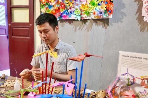 Chuồn chuồn tre – món quà Trung thu gói trọn tinh hoa làng nghề Việt