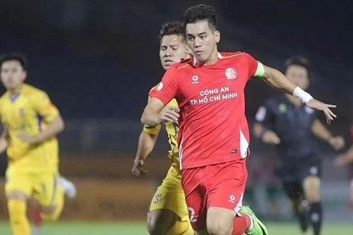 Công an Thành phố Hồ Chí Minh trở lại ngôi đầu