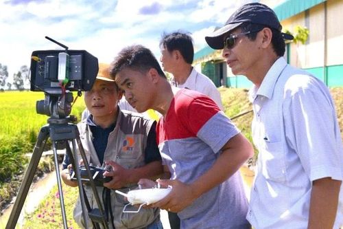 Lưu giữ lịch sử qua phim tài liệu