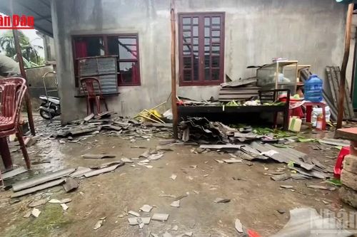 Huế: Thần tốc khắc phục hậu quả của bão số 10