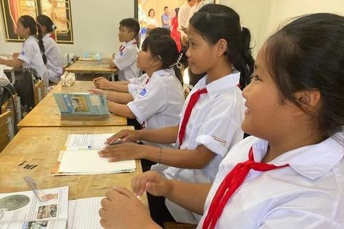 Không để phụ huynh lo lắng vì các khoản 'thu thêm' đầu năm học