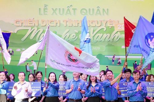 Bí thư Hứa Thanh Hoa: 'Thành công lớn nhất là sự trưởng thành của sinh viên ĐHQG Hà Nội'