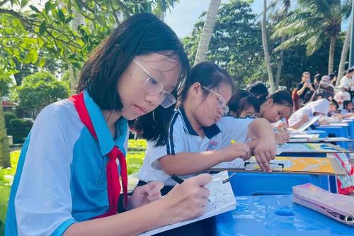 Hơn 5.000 thiếu nhi vẽ tranh 'Trung thu độc lập'