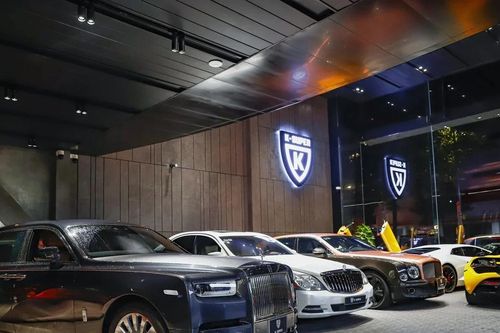 Ngân hàng đấu giá khoản nợ của 'trùm' buôn siêu xe Phan Công Khanh