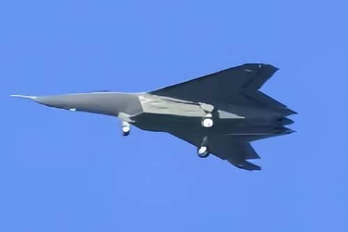 Siêu tiêm kích J-50 thế hệ 6 với AI 'vô địch', thách thức F-22, định hình cuộc chơi không quân toàn cầu