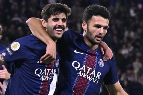 Dembele rửa Quả bóng vàng, PSG bất an đấu Barca