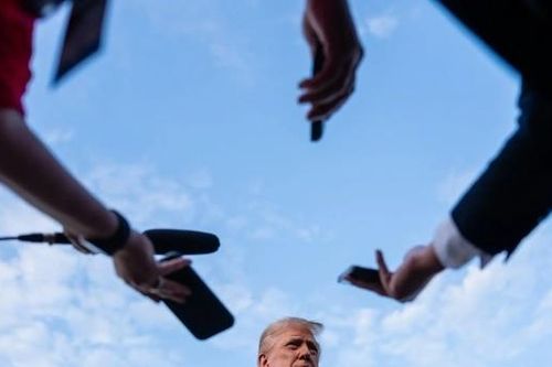 Ông Trump triển khai binh lính tới Portland để giải quyết 'khủng bố nội địa'