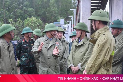 Thứ trưởng Bộ NN&MT kiểm tra phòng, chống bão tại Hà Tĩnh