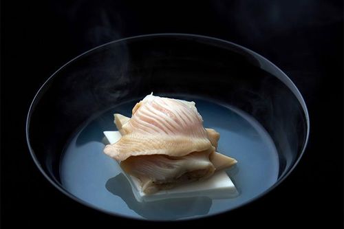 Tokyo tiếp tục dẫn đầu thế giới về số nhà hàng gắn sao Michelin