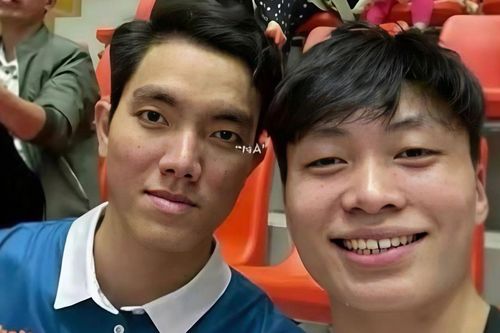 Mua danh ba vạn, bán danh ba đồng