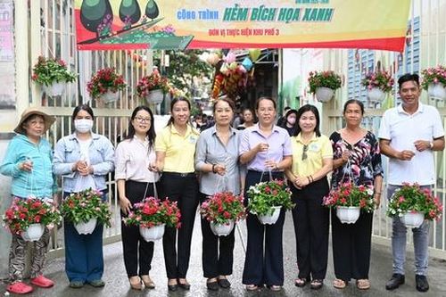 TPHCM: Lan tỏa yêu thương đến với bà con khó khăn