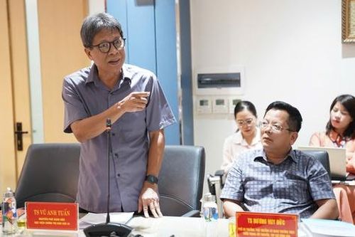 Tìm giải pháp nâng cao năng lực, hiệu quả công tác đội ngũ công chức cơ sở tại miền Trung