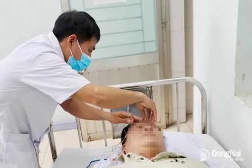 Điều trị đau cổ vai gáy bằng y học cổ truyền