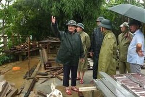 Dốc sức ứng phó và khắc phục hậu quả bão số 10