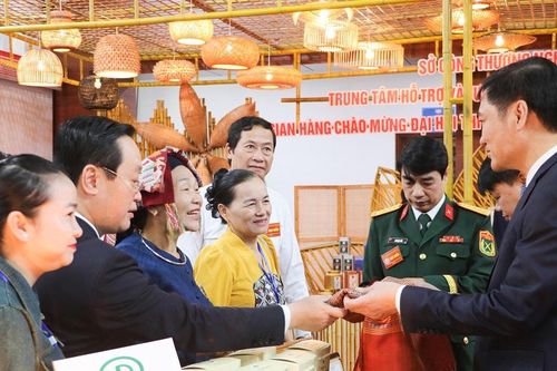 Nghệ An khát vọng vươn lên trong giai đoạn mới