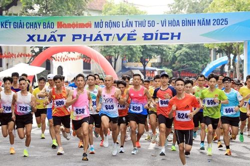 Hơn 3.000 vận động viên thi chung kết Giải chạy Báo Hànôịmới 2025