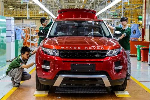 Jaguar Land Rover nhận hỗ trợ khủng từ Chính phủ Anh
