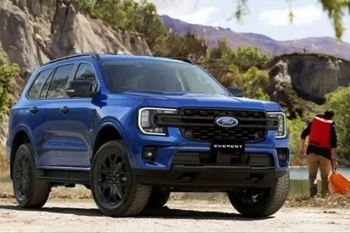 Ford Everest có bản giới hạn 700 xe