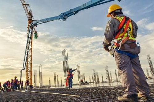 Chứng khoán MBS dự báo quý III/2025 lợi nhuận ngành xây dựng và dầu khí có thể tăng bằng lần