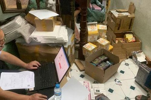 Hà Nội phát hiện và xử lý hơn 2.200 đồ chơi trẻ em không rõ nguồn gốc