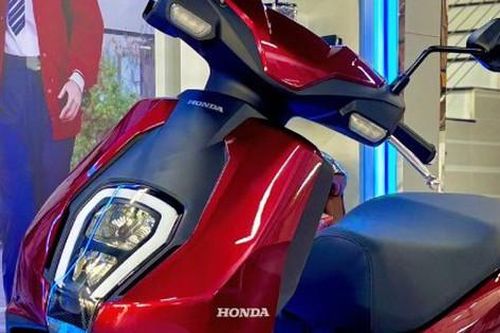 Xe máy điện giá từ 20 triệu đồng ở Việt Nam thiết kế đẹp, trang bị tiện ích, pin bền phù hợp với chị em đi trong đô thị