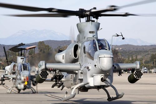 Trực thăng tấn công AH-1Z Viper Mỹ tới Puerto Rico, đối phó tội phạm xuyên quốc gia