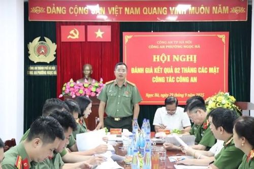 Lãnh đạo CATP Hà Nội kiểm tra công tác tại Công an phường Ba Đình và Ngọc Hà