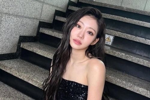 Nữ ca sĩ Hàn bị rò rỉ video riêng tư ở quán bar