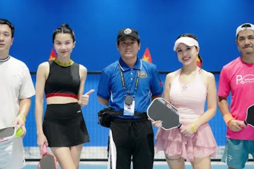 Hai ngôi sao gốc Việt hàng đầu châu Á cùng dàn sao showbiz Việt khuấy động Pickleball Clinic Rally Cup 2025