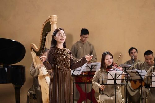 Ca sĩ trẻ Hoài Phan gửi tình yêu tới miền trung trong album mới