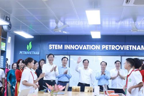 Xây dựng môi trường học tập hiện đại để đào tạo nhân lực chất lượng cao