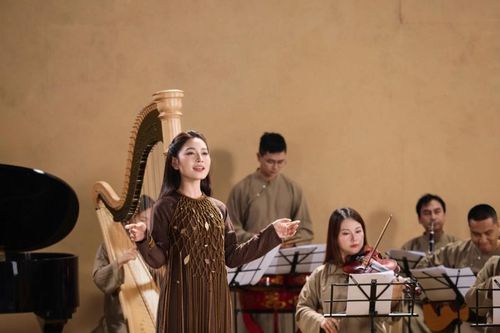 Hoài Phan ra mắt album đầu tay, làm mới nhạc dân gian miền Trung
