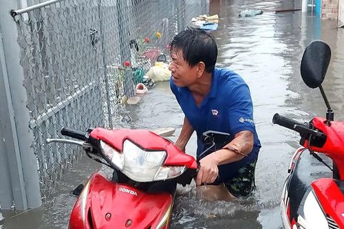 Sụt lún, triều cường, ngập úng ngày càng phức tạp ở TPHCM
