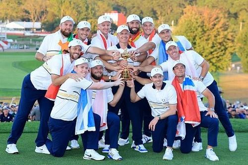 Tuyển châu Âu ăn mừng đầy cảm xúc sau chiến thắng kịch tính tại Ryder Cup 2025