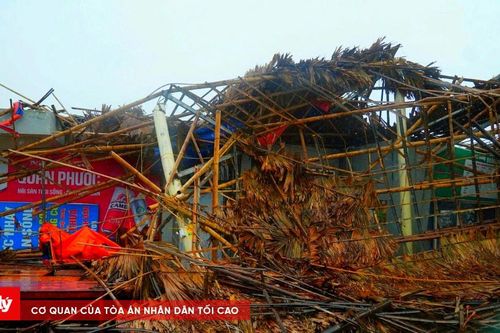 Hà Tĩnh: Bão số 10 đổ bộ khiến nhiều khu vực tan hoang